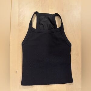 Strut-This Black Textured Performance Tank | Size Small | Built-In Support